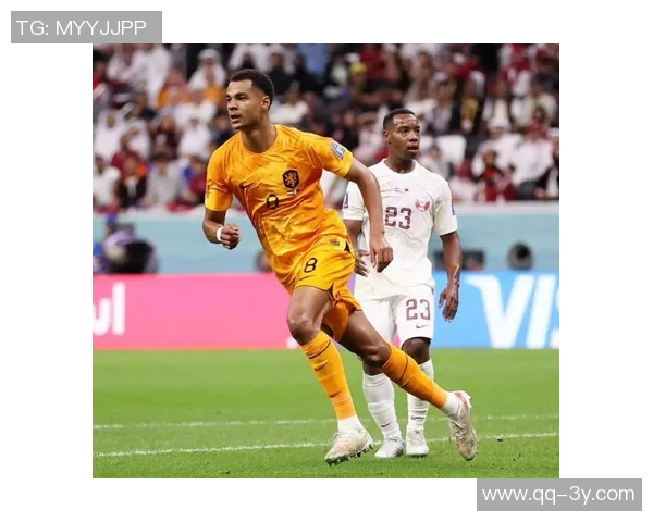 荷兰队官方推特发布海报热身世预赛对阵马耳他德容加克波等明星球员亮相