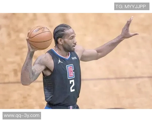 保罗赞伦纳德热爱篮球为人友善整日投入训练展现职业精神